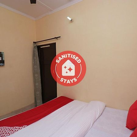 Oyo 19026 Hotel As Karnal Bagian luar foto